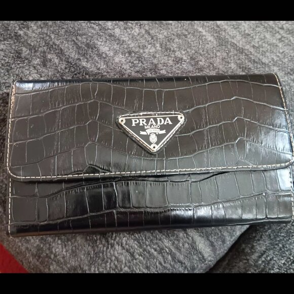 Prada Milano Dal 1913 - Picture 1 of 3